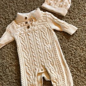 Baby boy gap swearer one piece 3-6 months and hat